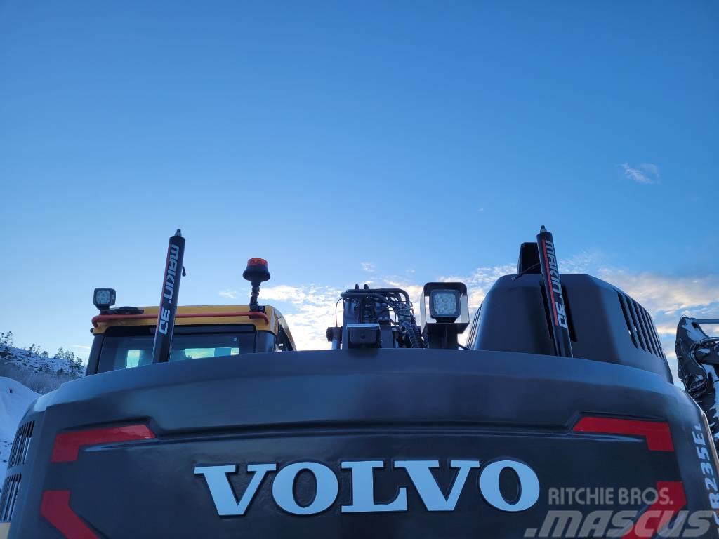 Volvo ECR235EL Makin 3D Säljes/For Sale Crawler excavators