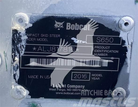 Bobcat S650 Міні-навантажувачі