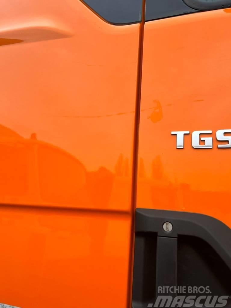 MAN TGS 41.400 Tipper trucks