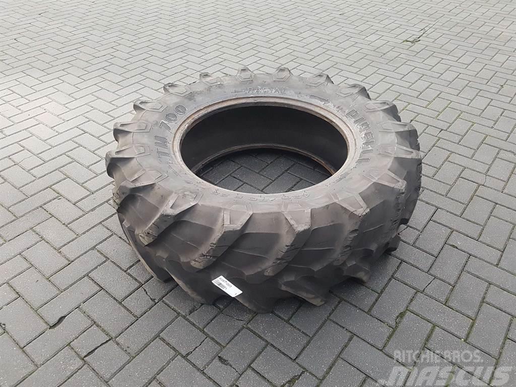 Pirelli 420/70R28-Tire/Reifen/Band Tyres, wheels and rims