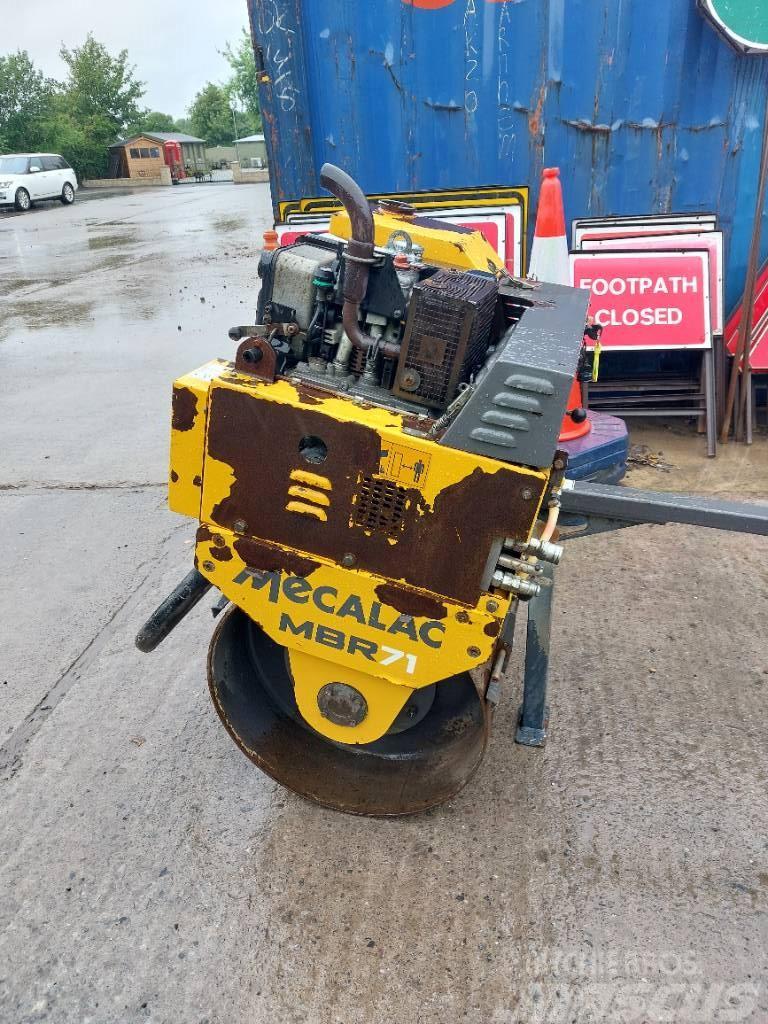Mecalac MBR71 Single drum rollers