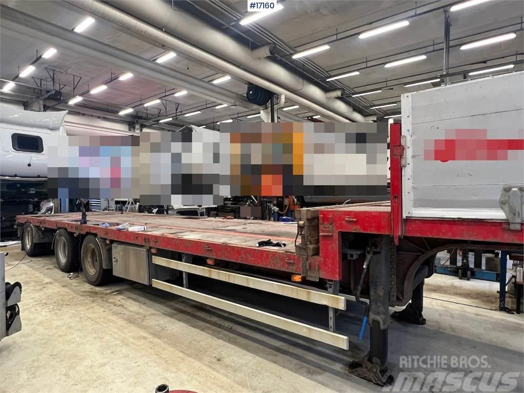 Istrail trailer. Other semi-trailers