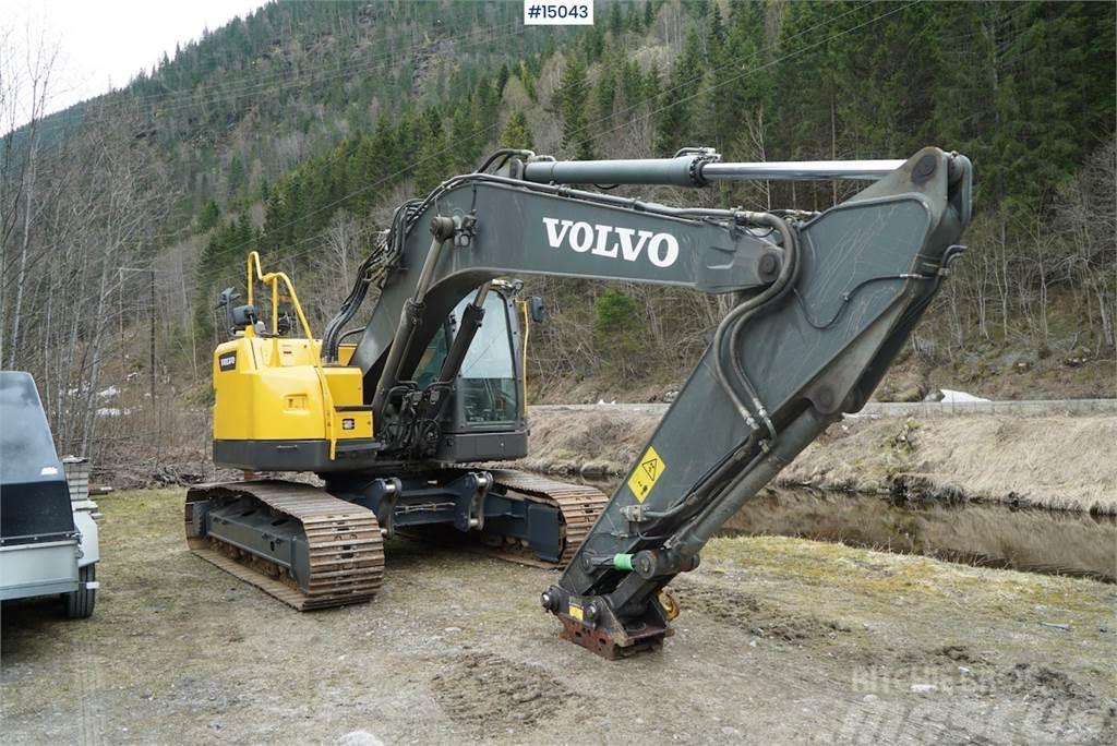 Volvo ECR235DL Excavator w/ bucket and rotor tilt. Crawler excavators