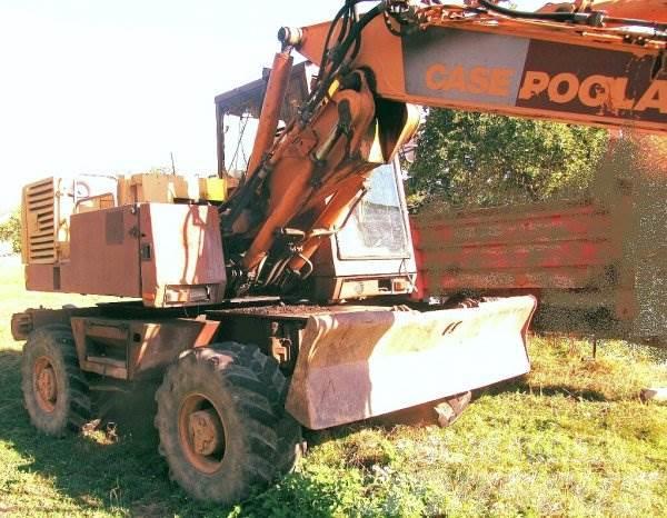 CASE 688 (Poclain) Wheeled excavators