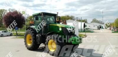 John Deere 7200R Tractors