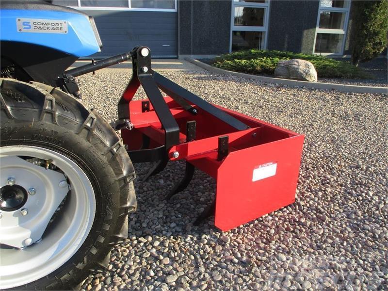 Dk-Tec 120cm scraberbox/vejhøvl Other tractor accessories