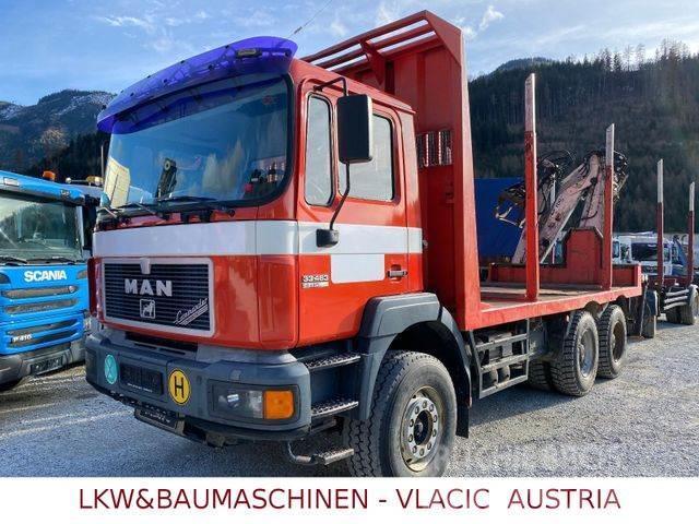 MAN 33.403 Holztransporter mit Kran PENZ Timber trucks