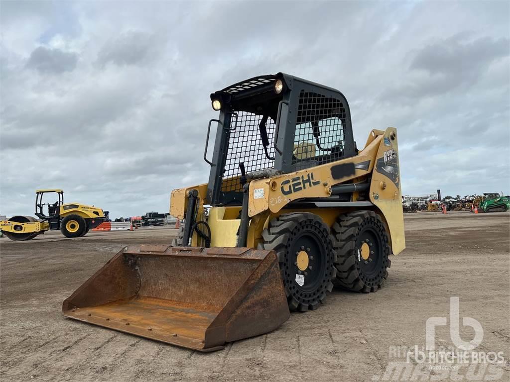 Gehl R135 Skid steer loaders