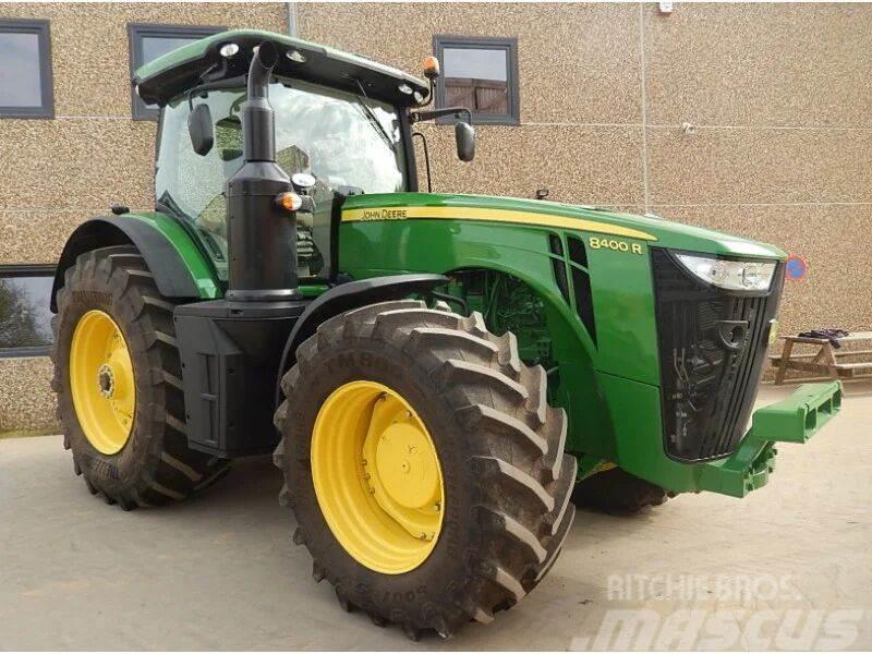 John Deere 8400 R Tractors