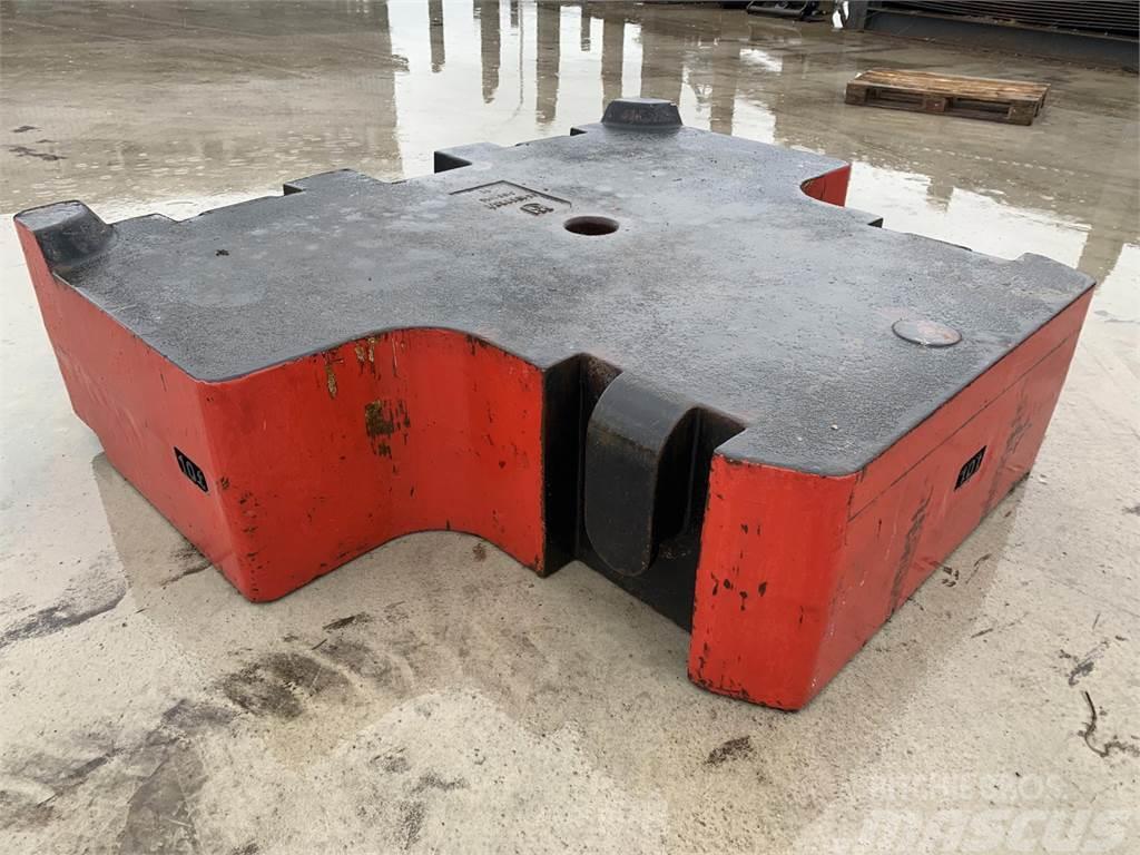 Grove GMK 6400 central counterweight 10 ton Crane parts and equipment