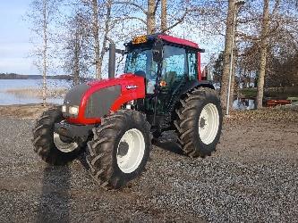 Valtra A 72