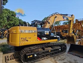 CAT 320D2L