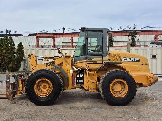 CASE 621 D