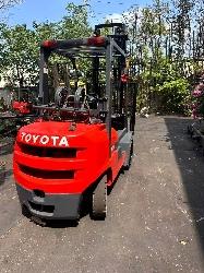 Toyota FD 30