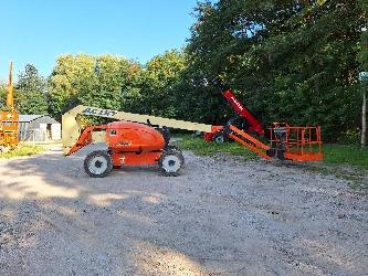 JLG 600AJ