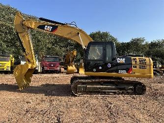 CAT 320D