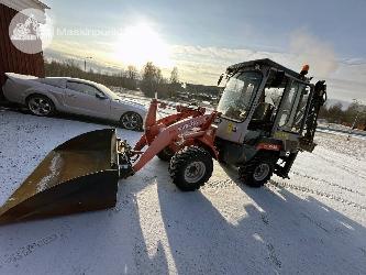 Kubota R 420