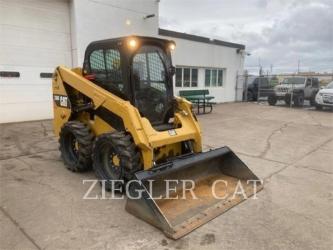 CAT 236D