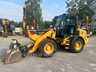 CAT 908M