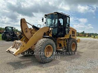 CAT 926M