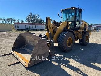 CAT 930M