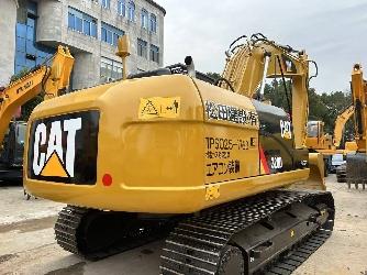 CAT 320 D