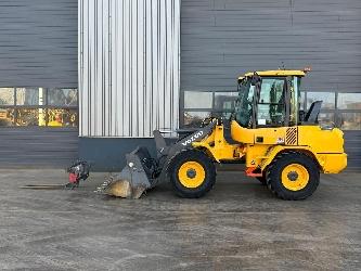 Volvo L30G