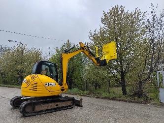 JCB 8085