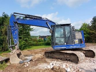 CAT 325F