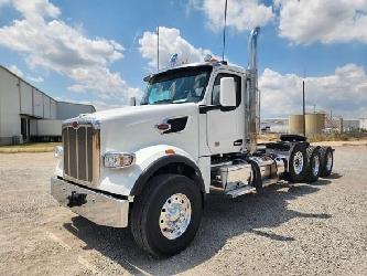 Peterbilt 567
