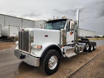 Peterbilt 589