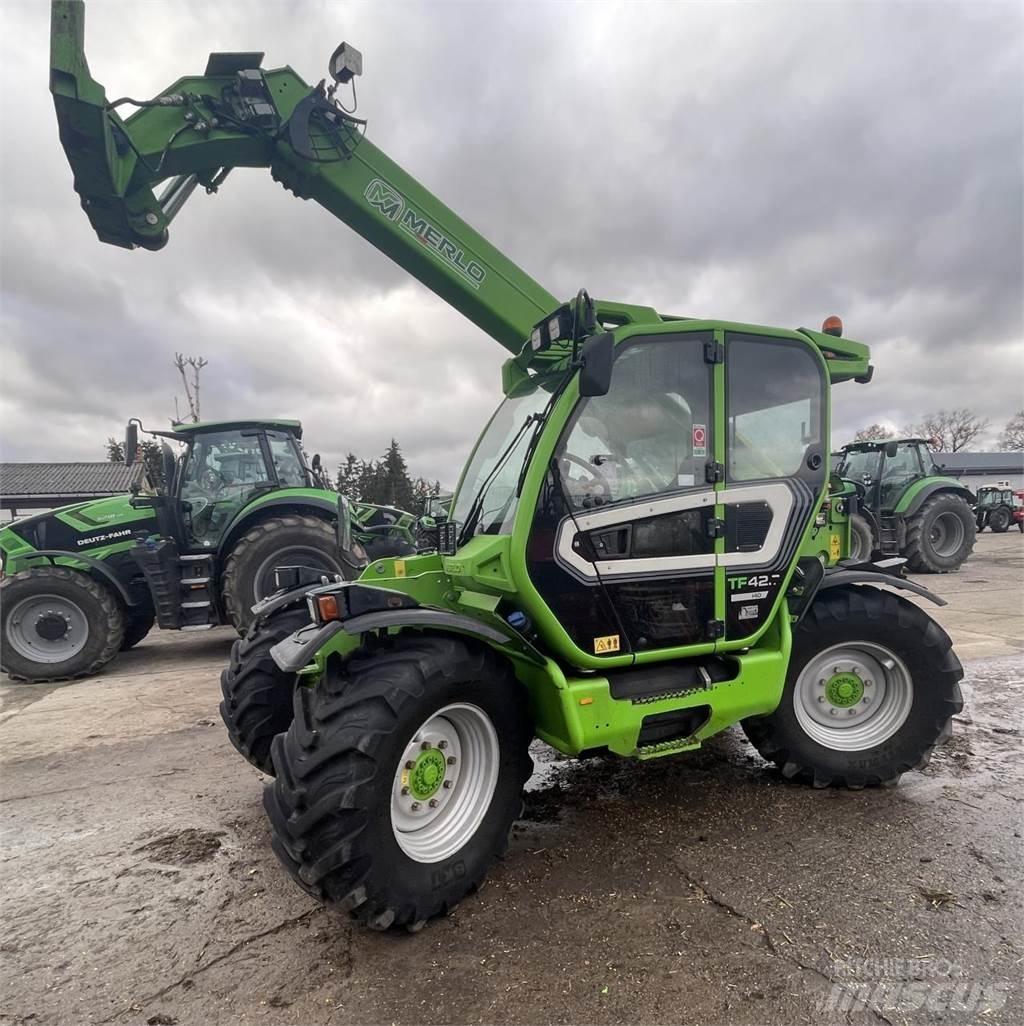 Merlo TF 42.7-140 Телескопічний навантажувач