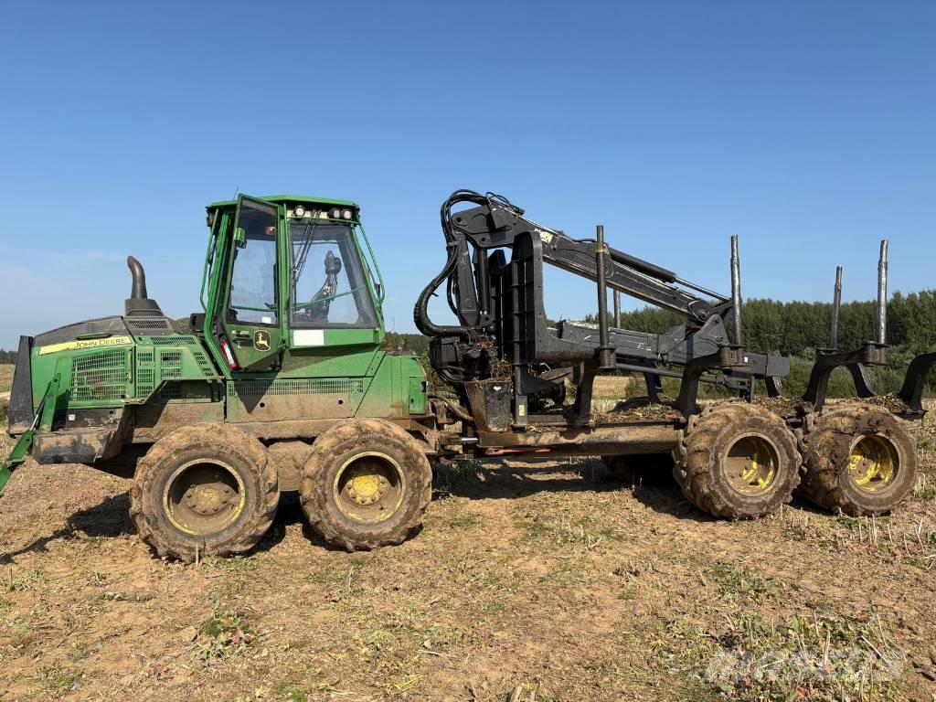 John Deere 1110G Форвардери