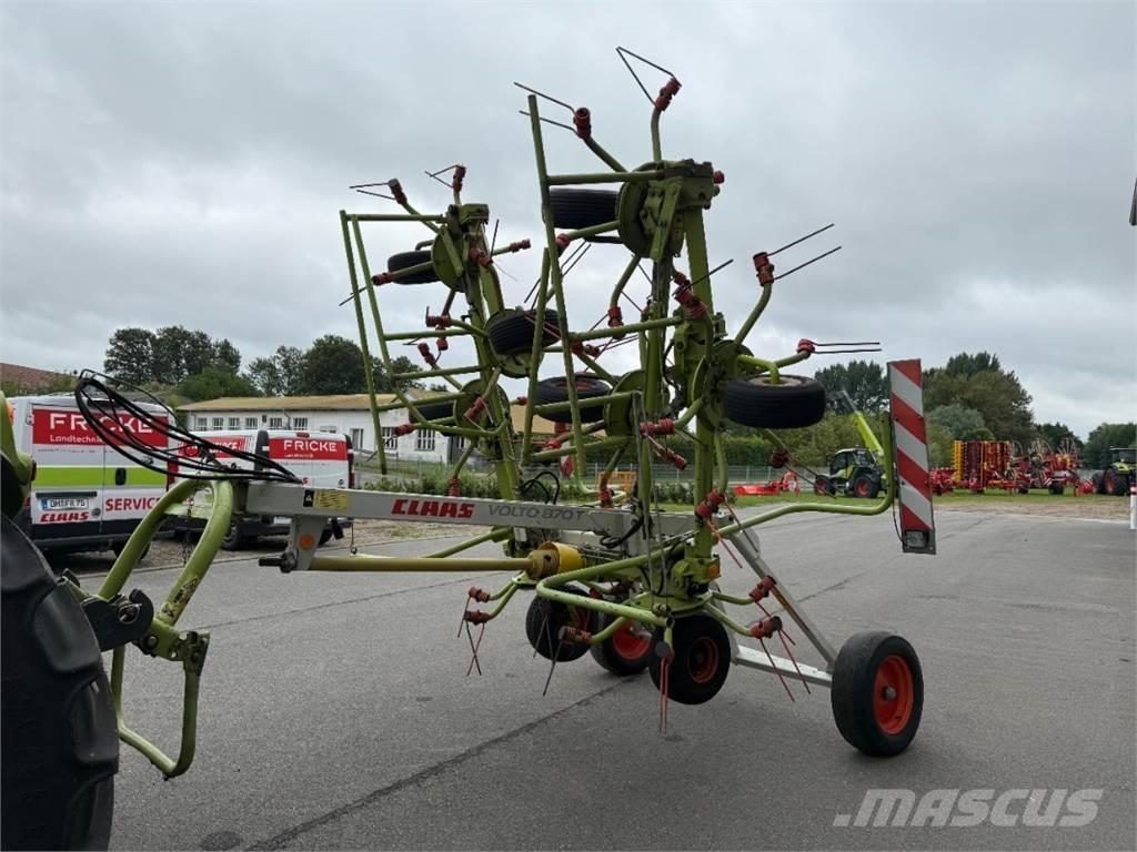 CLAAS Volto 870 T Граблі і сінозворушувачі