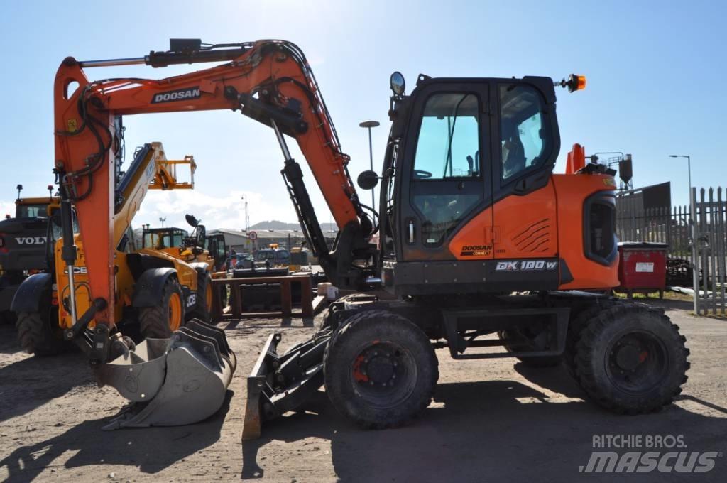 Doosan DX 100-7 Колісні екскаватори