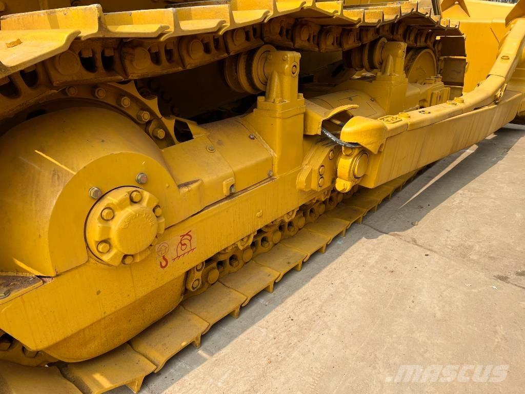Shantui SD22 Гусеничні бульдозери