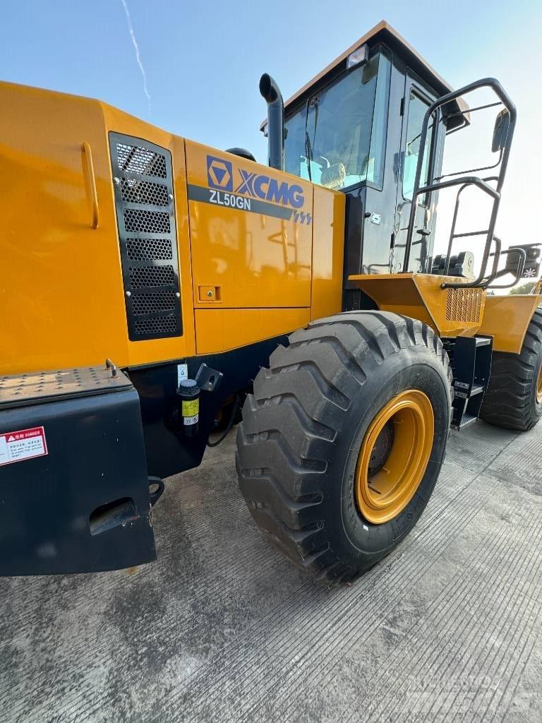 XCMG ZL 50 GN Фронтальні навантажувачі