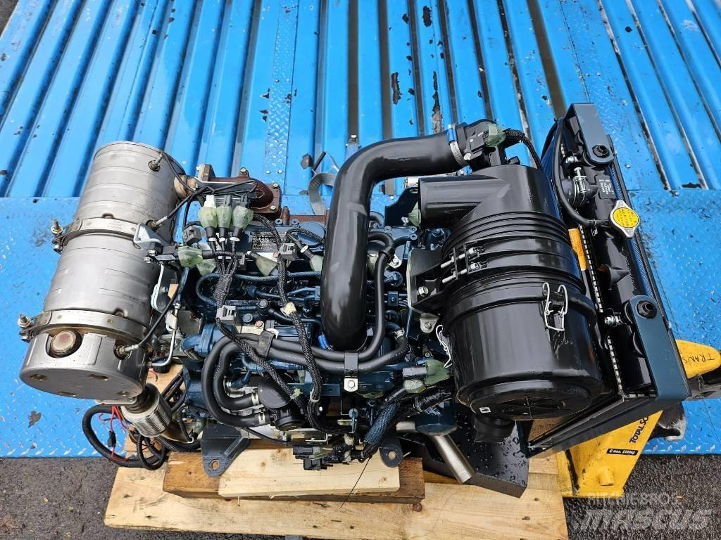 Kubota V 2403 Двигуни
