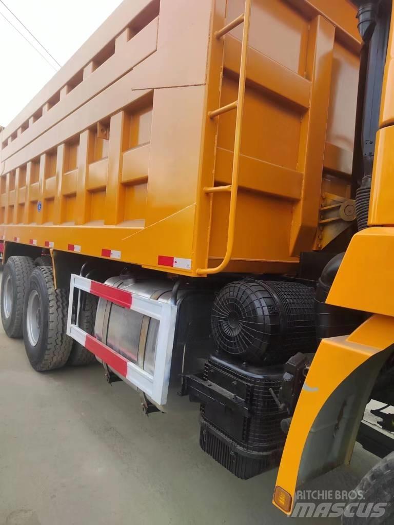 Shacman F3000 6X4 Самоскиди