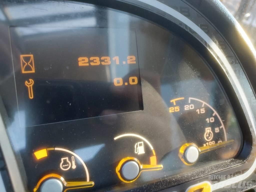 JCB 535-95 Телескопічні навантажувачі