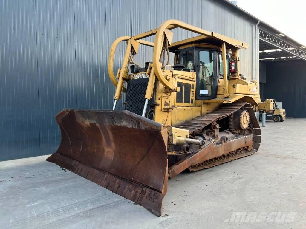 CAT D7H Гусеничні бульдозери