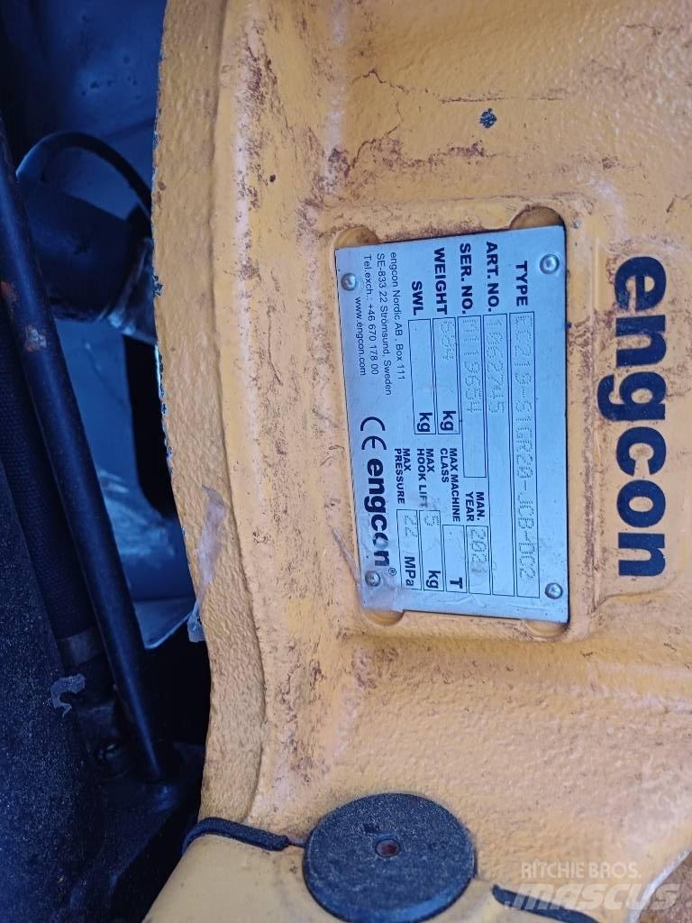 JCB JS 145 W Колісні екскаватори