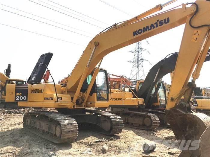 Komatsu PC 200-7 Гусеничні екскаватори