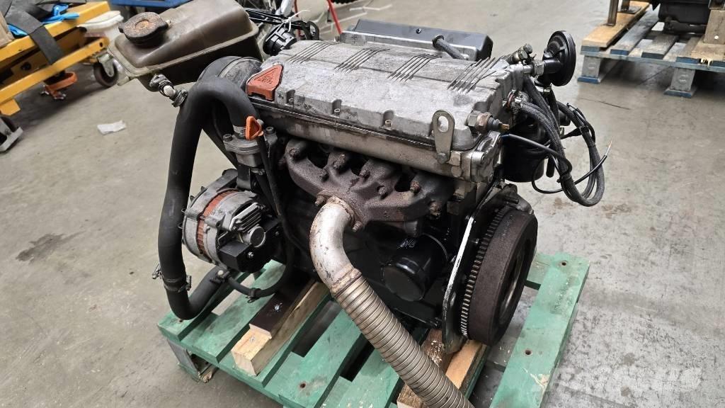 Deutz F4M1008F Двигуни