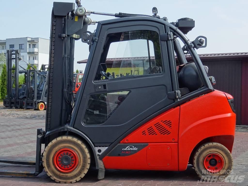 Linde H30T-02 Газові навантажувачі