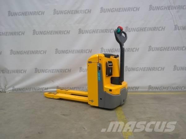 Jungheinrich EJE 114 Штабелери