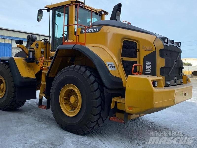 Volvo L 180 H-Ref.20 Фронтальні навантажувачі