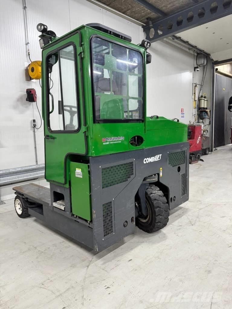 Combilift C 4000 E Бокові навантажувачі