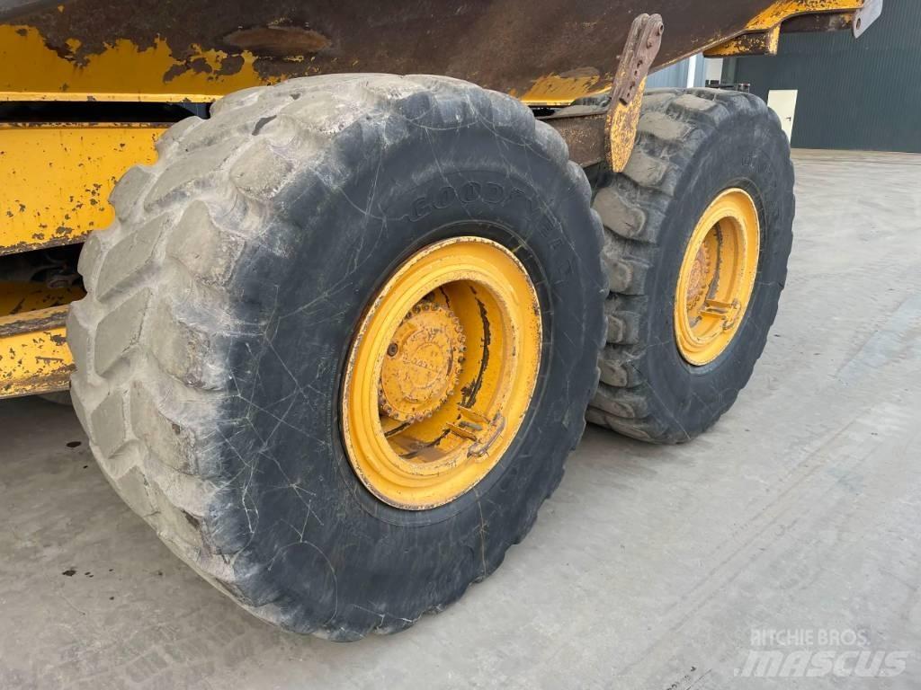 Volvo A30F Зчленовані самоскиди