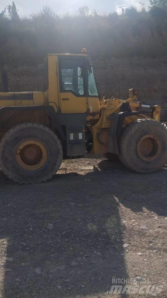Komatsu WA 380-3H Фронтальні навантажувачі
